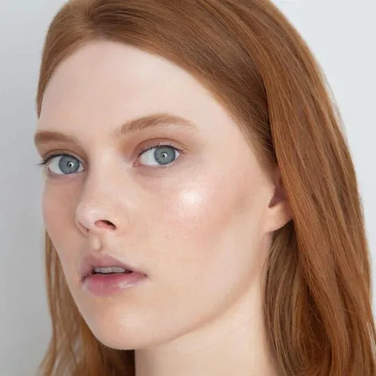 theBalm Mary-Dew Manizer Liquid Highlighter